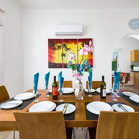 קורל ביי Villa Haven By Ezoria Villas מראה חיצוני תמונה