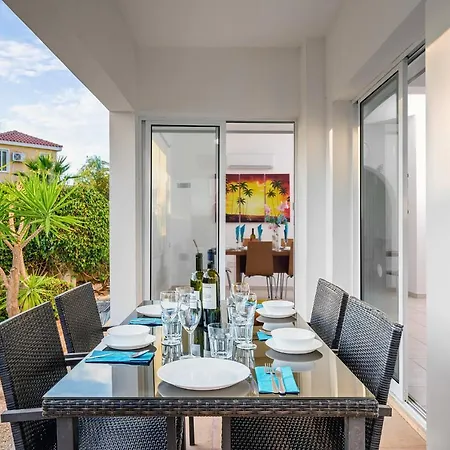 קורל ביי Villa Haven By Ezoria Villas מראה חיצוני תמונה